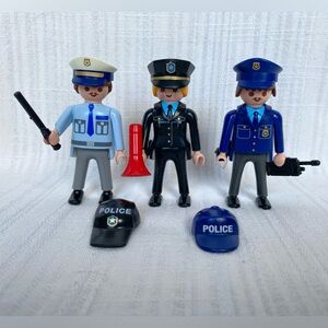 3/$22 - PLAYMOBIL Lot Of 3 Police Figures Plus Accessories